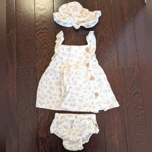 Rabbit + Bear (Emily And Oliver) Organic Cotton Floral Outfit with Hat - 0-3 Mos